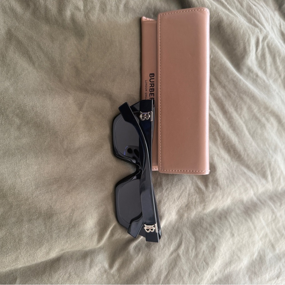 Burberry Black Cat-Eye Sunglasses - Picture 3 of 8